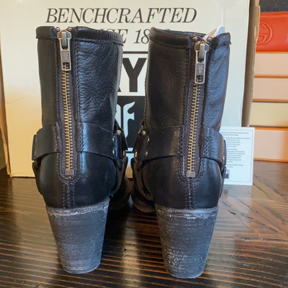 Frye Tabitha Harness Short in Black - Picture 10 of 17